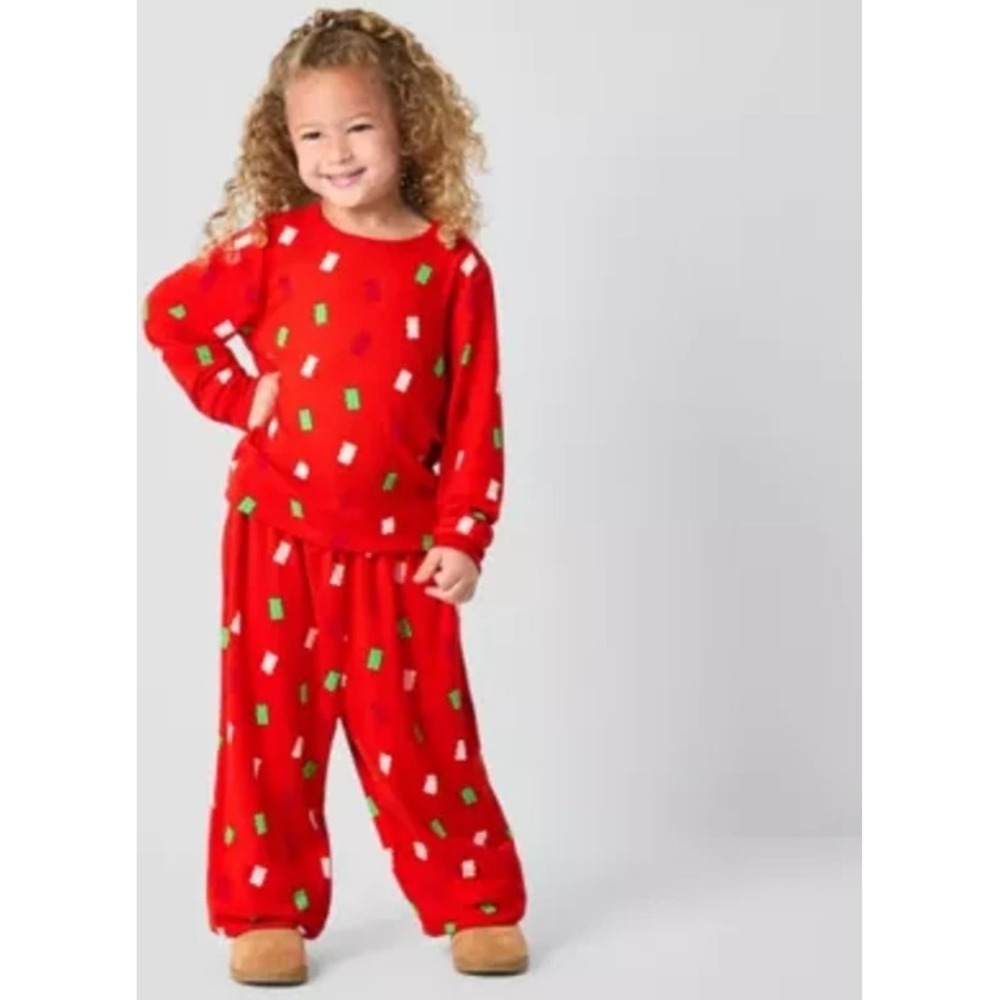 Haribo Red Gummy Bear Pajamas Set - Kids Size 5T - Cute NWT‎ $48